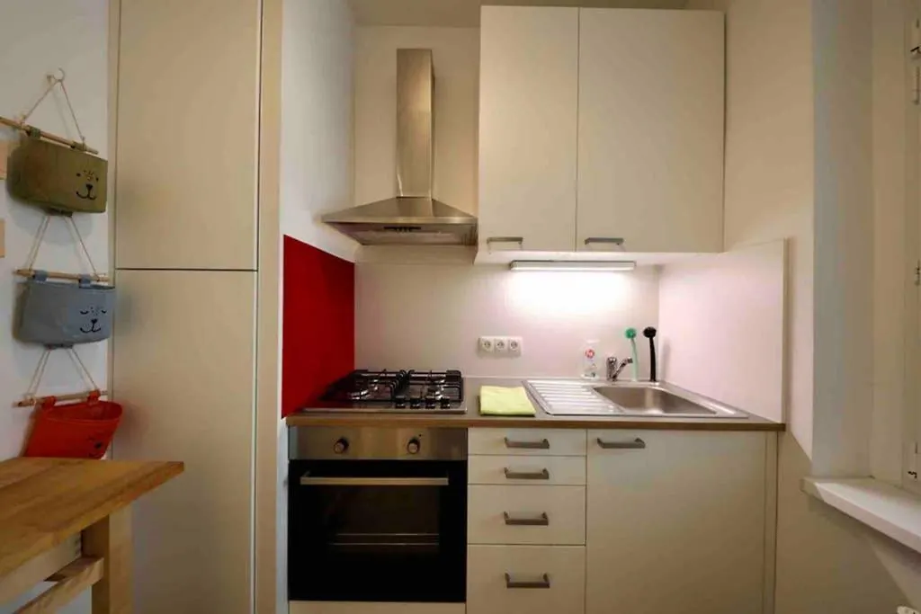 Spacious 1 Bedroom City Apartment Belvedere Vienna