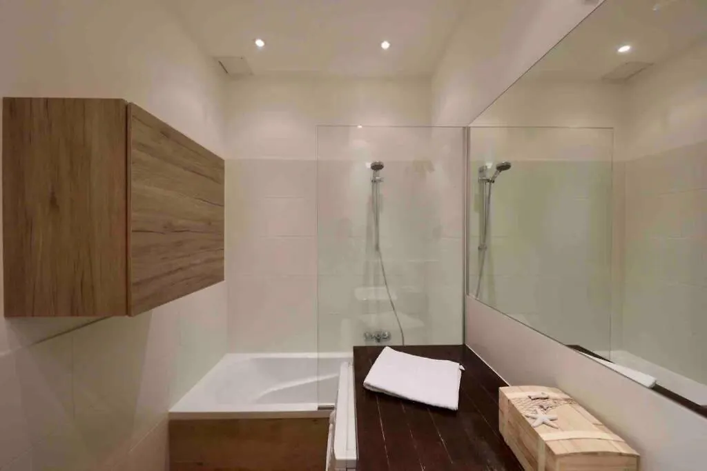 Spacious 1 Bedroom City Apartment Belvedere Vienna
