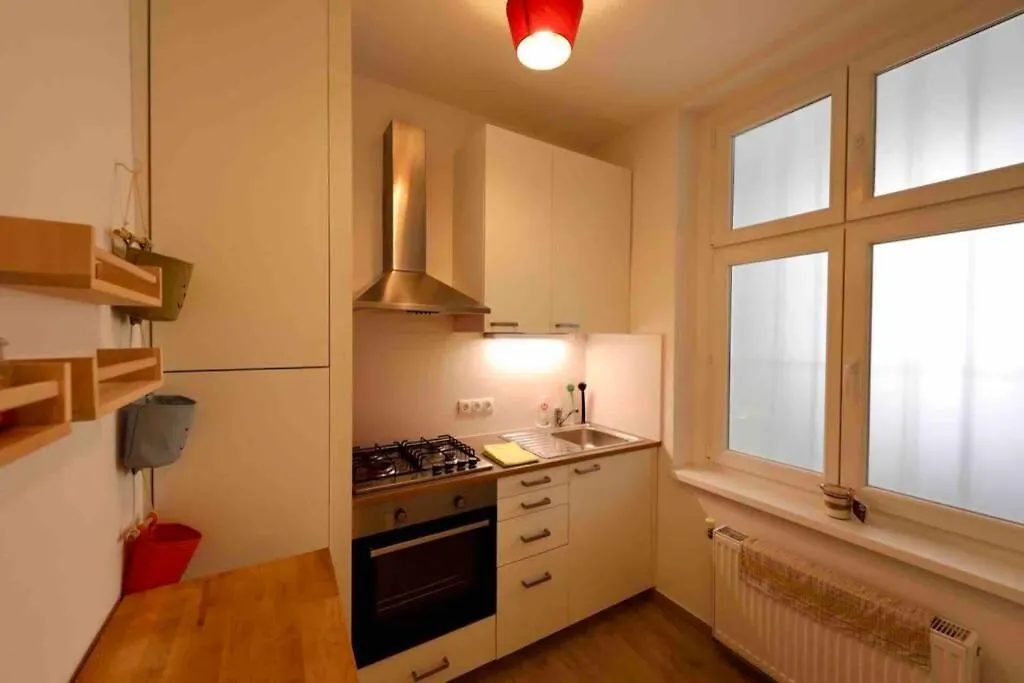 Spacious 1 Bedroom City Apartment Belvedere Vienna