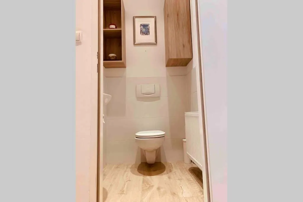Spacious 1 Bedroom City Apartment Belvedere Vienna